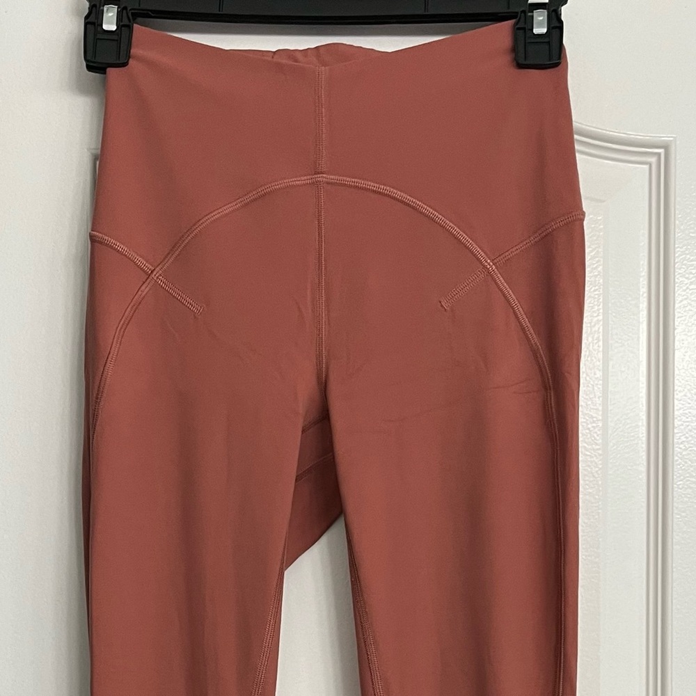 Women’s Lululemon size 4 leggings. Gently worn. 25 inch inseam.